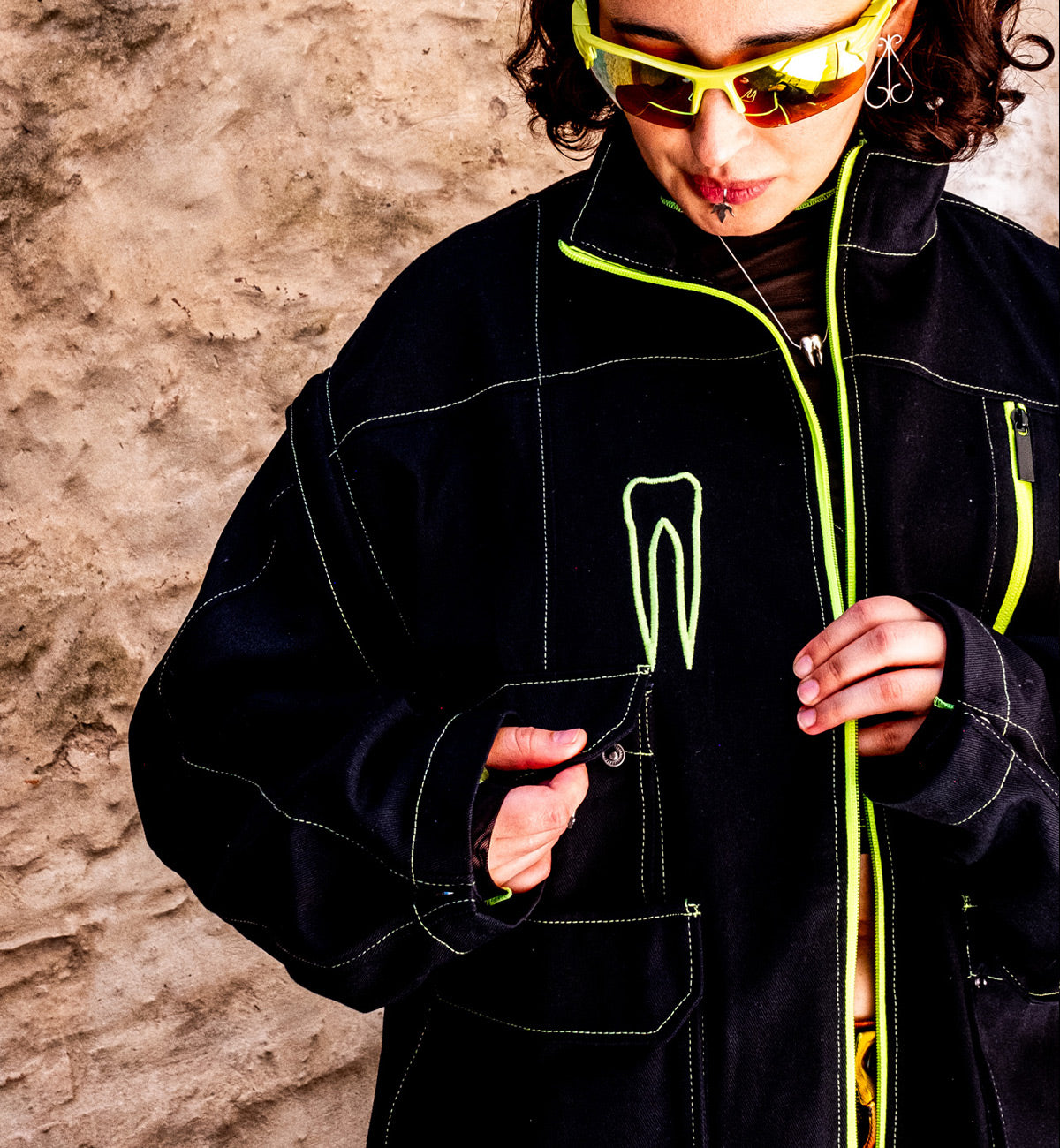 ✴︎ Campera Desarmable Agender / Cc: Caníbal ✴︎ Tripa 3D